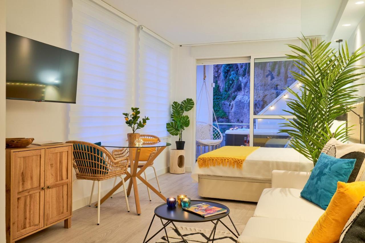 Suite Roca Chica Torremolinos Esterno foto